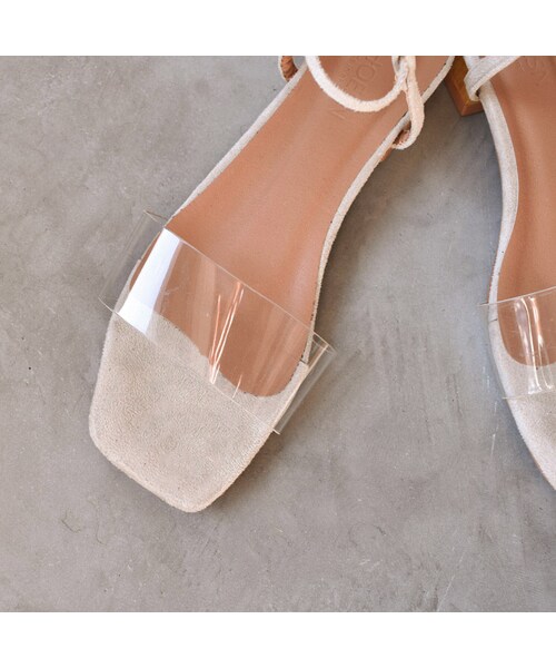 Lavish Gate（ラヴィッシュゲート）の「shoes-02093　エコスエード レースアップ クリア サンダル　ブラック　エクリュ　マスタード（サンダル・レディース・その他）」の15枚目の写真