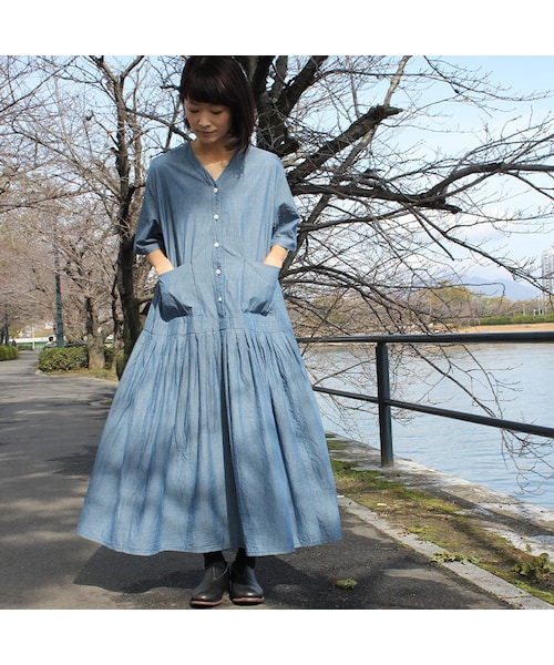 homspun ホームスパン 日本製 100/2 ブロード ハイウエストギャザーパッチワークワンピース 191-1574 Free Blue Gray/Blue/Black トップス【中古】【homspun】 homspun ホームスパン C/Lウェザーヨーク切替七分袖ワンピース