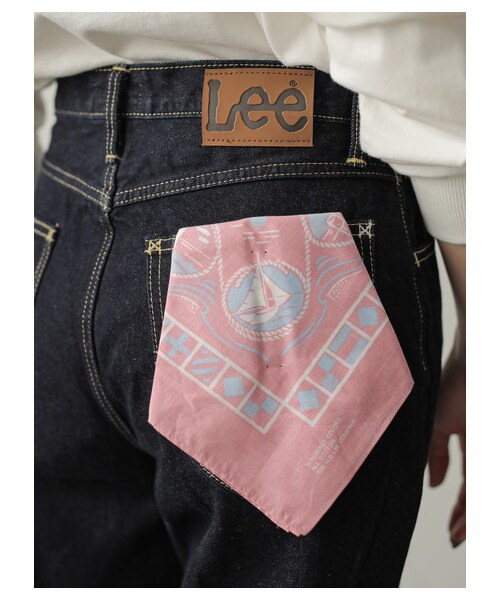 earth music&ecology（アースミュージックアンドエコロジー）の「Lee×earthフレアパンツ（パンツ・ライトインディゴ/ダークインディゴ・S/M/L）」の5枚目の写真