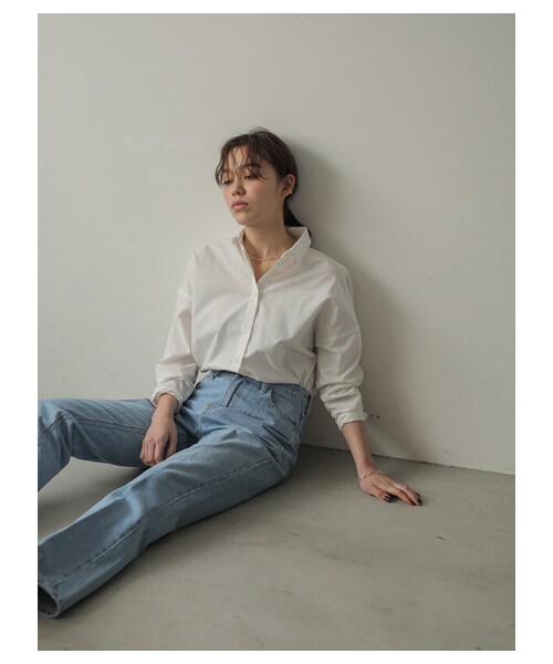 earth music&ecology（アースミュージックアンドエコロジー）の「Lee×earthフレアパンツ（パンツ・ライトインディゴ/ダークインディゴ・S/M/L）」の11枚目の写真