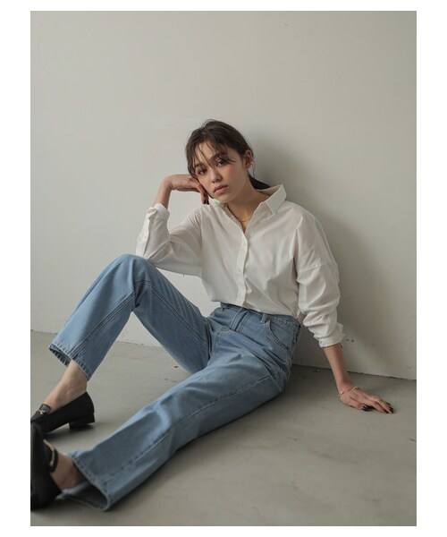 earth music&ecology（アースミュージックアンドエコロジー）の「Lee×earthフレアパンツ（パンツ・ライトインディゴ/ダークインディゴ・S/M/L）」の12枚目の写真