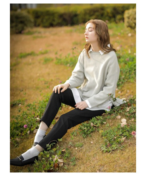 earth music&ecology（アースミュージックアンドエコロジー）の「スキスキスキニー(カラー)（パンツ・オフホワイト/ブラック・S/M/L）」の6枚目の写真