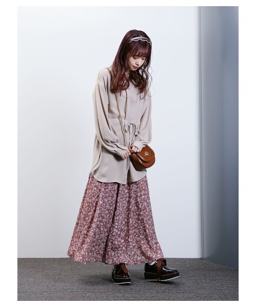 earth music&ecology（アースミュージックアンドエコロジー）の「綺麗フレアスカート(パターン)（スカート・ブラック/ピンク/ドット/フラワーブラック/フラワー/ドットブラック・F）」の13枚目の写真