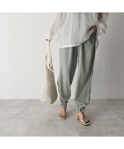 Lavish Gate（ラヴィッシュゲート）の「nh-bottoms-02057　ルーズワイドイージーサテンパンツ　ミントグリーン（その他パンツ・レディース・その他）」の5枚目の写真