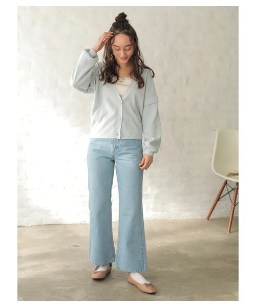 E hyphen world gallery（イーハイフンワールドギャラリー）の「【先行予約】Lee フレアパンツ（パンツ・ライトインディゴ/ミディアムインディゴ・S/M）」の10枚目の写真