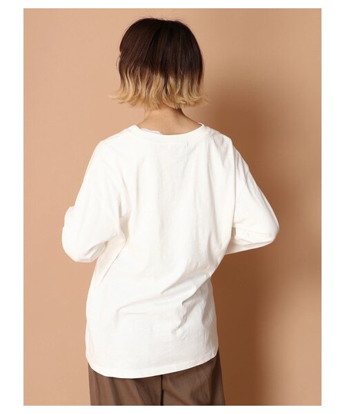 E hyphen world gallery（イーハイフンワールドギャラリー）の「【先行予約】スラブ天竺刺繍ロンT（トップス・オレンジ/グリーン/ブルー/パープル・F）」の19枚目の写真