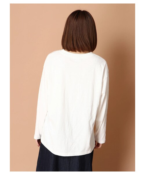 E hyphen world gallery（イーハイフンワールドギャラリー）の「【先行予約】スラブ天竺刺繍ロンT（トップス・オレンジ/グリーン/ブルー/パープル・F）」の13枚目の写真