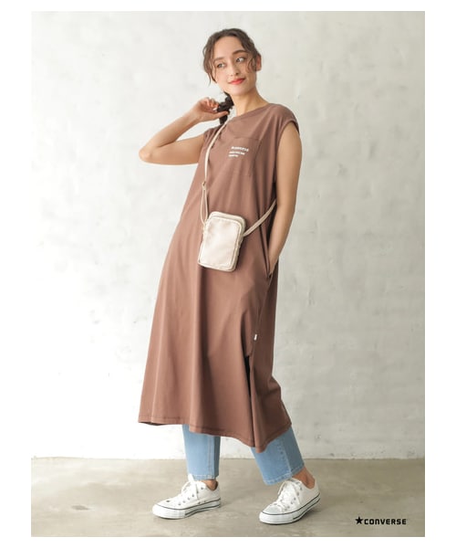 E hyphen world gallery(イーハイフンワールドギャラリー)の「デニムストレートパンツ(パンツ・インディゴ/ライトインディゴ/ブラックインディゴ・S/M)」の9枚目の写真