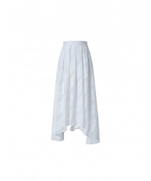 Marjorie（マージョリー）の「蝶的舞動，山型剪裁透視感斜紋裙（トップス・レディース・白・S/M）」の7枚目の写真