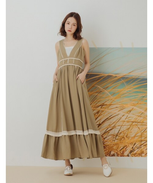 Marjorie マージョリー の 溫柔的馴服 優雅大v領珍珠綴飾洋裝 ワンピース ドレス Wear