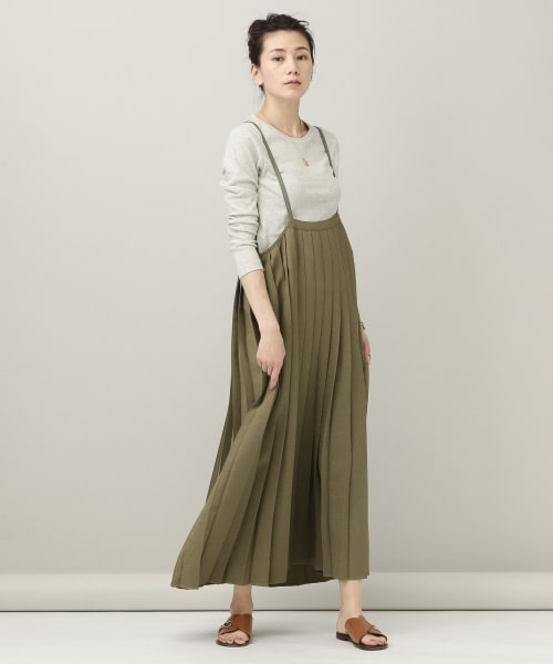 Curensology（カレンソロジー）の「リネンライクプリーツサロペット