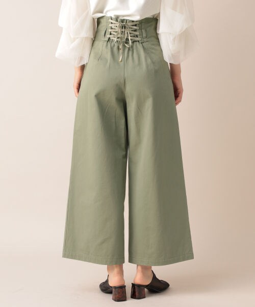 mysty woman（ミスティウーマン）の「バックレースアップワイドパンツ（パンツ・エクリュ/カーキ）」の7枚目の写真