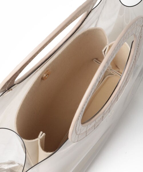 mysty woman（ミスティウーマン）の「型押しハンドルＰＶＣバッグ（バッグ・クリア×モカ/ブラック×アイボリー）」の13枚目の写真