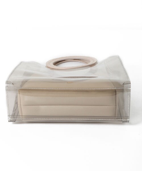 mysty woman（ミスティウーマン）の「型押しハンドルＰＶＣバッグ（バッグ・クリア×モカ/ブラック×アイボリー）」の9枚目の写真