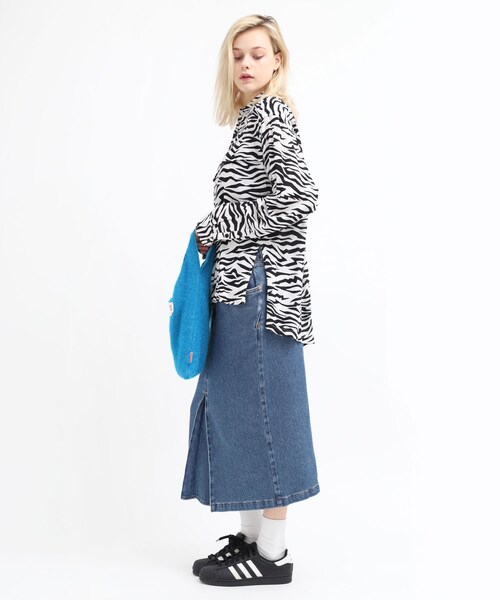 RNA（アールエヌエー）の「【3月中旬納期】E4674 ニットラメThank you bag（バッグ・レディース・シルバー/ターコイズ/レッド）」の11枚目の写真