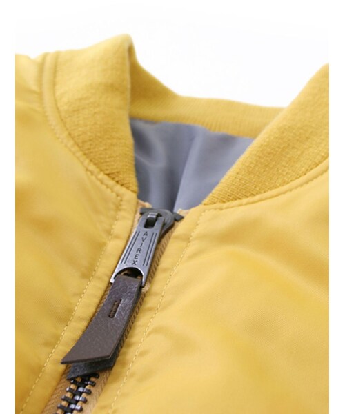 AVIREX(アヴィレックス)の「LADIES MA-1 LIGHT ZONE(ジャケット/アウター・レディース・BLACK/NAVY/YELLOW/SAGE・S/M)」の21枚目の写真