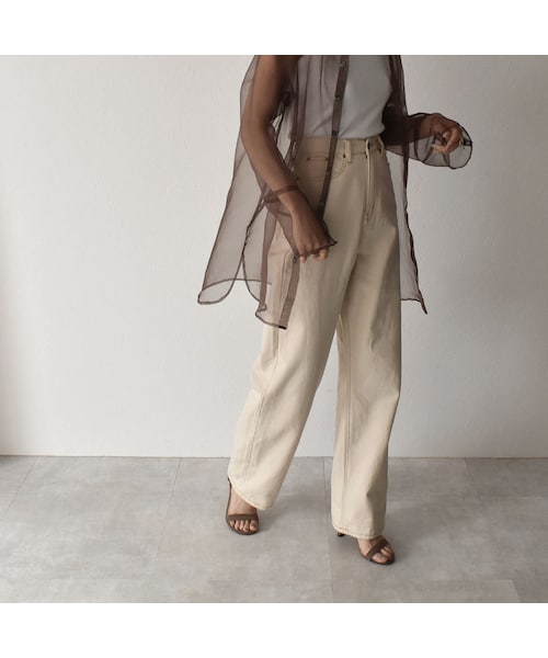 Lavish Gate（ラヴィッシュゲート）の「bottoms-02058　セミワイド　ハイウエスト ストレートデニム　オフホワイト（デニムパンツ・レディース・その他）」の4枚目の写真