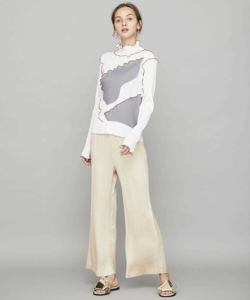 kotohayokozawa（コトハヨコザワ）の「ロングスリーブハイネックTOPS