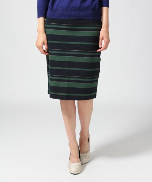 GLOBAL WORK(グローバルワーク)の「カットペンシルスカート14FW(スカート・レディース・ブラック09/ワインレッド38/ネイビー×グリーンボーダー88・S/M/L)」の2枚目の写真