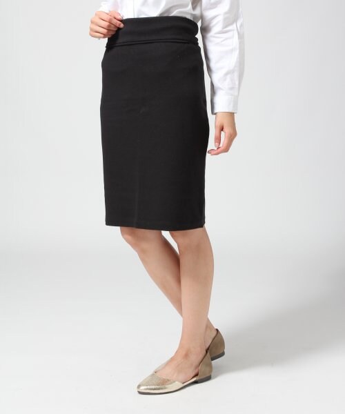 GLOBAL WORK(グローバルワーク)の「カットペンシルスカート14FW(スカート・レディース・ブラック09/ワインレッド38/ネイビー×グリーンボーダー88・S/M/L)」の1枚目の写真