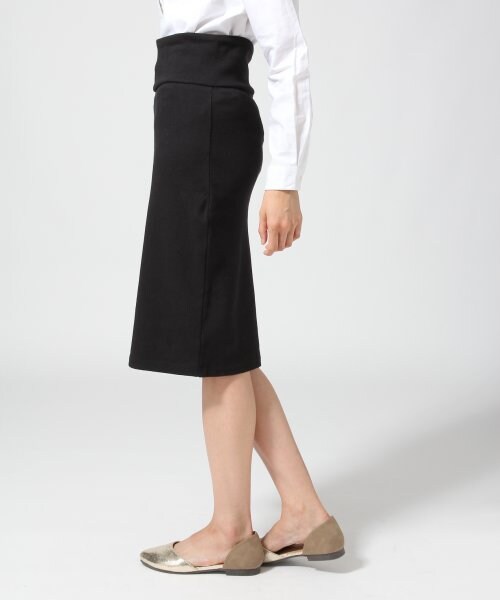 GLOBAL WORK(グローバルワーク)の「カットペンシルスカート14FW(スカート・レディース・ブラック09/ワインレッド38/ネイビー×グリーンボーダー88・S/M/L)」の7枚目の写真
