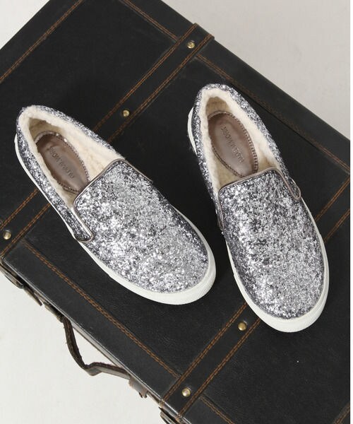 GLOBAL WORK（グローバルワーク）の「【WEB先行予約】ファースリッポン（シューズ・レディース・ヘリンボン01/ブラック09/グリッターブラック10/グリッターシルバー12・Ｓ(22～22.5cm)/Ｍ(23～23.5cm)/Ｌ(24～24.5cm)）」の3枚目の写真