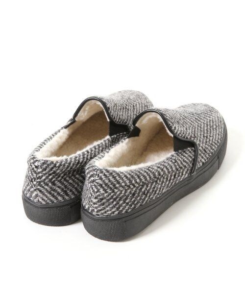 GLOBAL WORK（グローバルワーク）の「【WEB先行予約】ファースリッポン（シューズ・レディース・ヘリンボン01/ブラック09/グリッターブラック10/グリッターシルバー12・Ｓ(22～22.5cm)/Ｍ(23～23.5cm)/Ｌ(24～24.5cm)）」の9枚目の写真