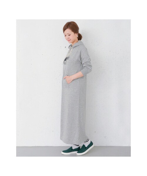 URBAN RESEARCH DOORS(アーバンリサーチドアーズ)の「Champion×DOORS フーデッドスウェットマキシワンピース(ワンピース/ドレス・レディース・GREY/OATMEAL・M)」の5枚目の写真