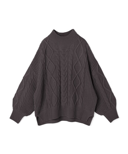 GRL（グレイル）の「ケーブル編みスリットヘムニットトップス（ニット/セーター・レディース・ピンク/オフホワイト/チャコール/ブルー/ベージュ・F）」の3枚目の写真