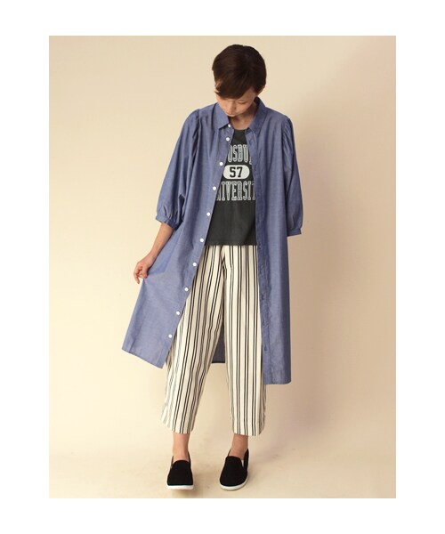 w closet（ダブルクローゼット）の「シャンブレーボリューム袖シャツワンピース（ワンピース/ドレス・レディース・サックス/オフホワイト×ブルー/ネイビーブルーベース・FREE）」の11枚目の写真