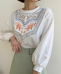 DHOLIC | 刺繍Tシャツ(Tシャツ/カットソー)