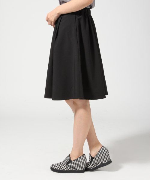 LEPSIM(レプシィム)の「【NEW ARRIVAL】TR/Aラインフレアスカート(スカート・レディース・アイボリー/ブラック/グレー/グリーン・M/L)」の5枚目の写真