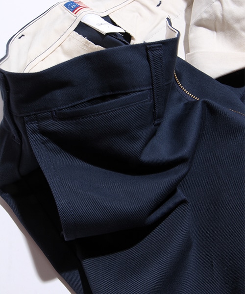 FREAK'S AMERICA(フリークスアメリカ)の「USA TWL CHINO SLIM PANT(パンツ・メンズ・ホワイト/ブラック/ベージュ/ネイビー・M/L)」の9枚目の写真