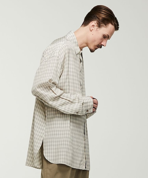LIDNM（リドム）の「SUPER SIZE CHECK SHIRT（シャツ/ブラウス・メンズ・ベージュ系・FREE）」の3枚目の写真