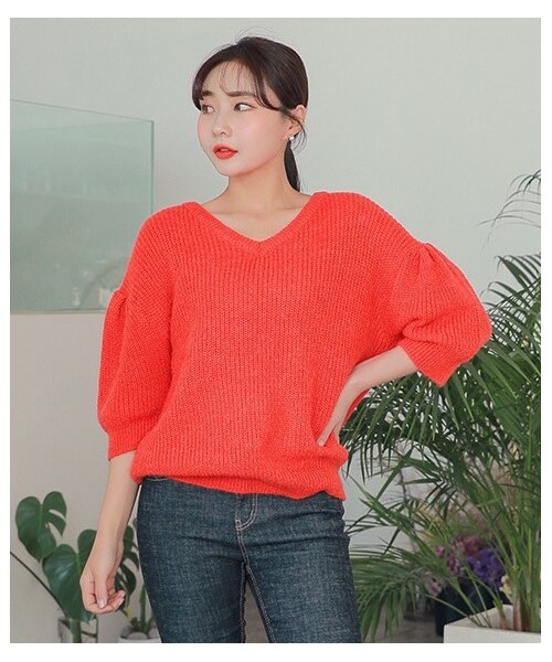 HOTPING（ホッピン）の「バルーンスリーブⅤネック7分丈ニット（ニット/セーター・レディース・White/Red/Green/Brown・フリーサイズ）」の4枚目の写真