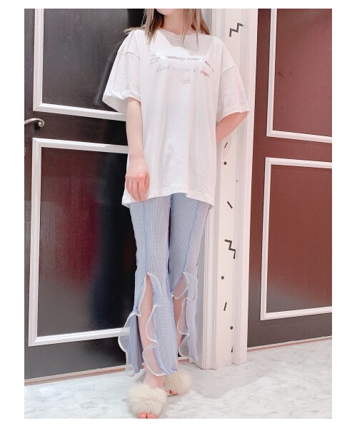 lilLilly(リルリリー)の「メタリックプリントTシャツ(トップス・レディース・WHITE/YELLOW/BLACK・FREE)」の8枚目の写真
