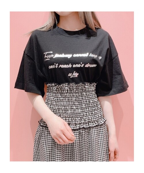 lilLilly(リルリリー)の「メタリックプリントTシャツ(トップス・レディース・WHITE/YELLOW/BLACK・FREE)」の2枚目の写真