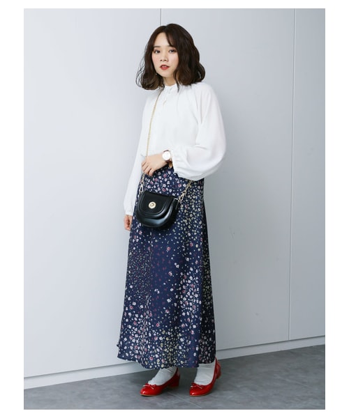 earth music&ecology(アースミュージックアンドエコロジー)の「ORiental TRaffic バレーパンプス(シューズ・ブラック/レッド/ゴールド・35/36/37/38/39)」の20枚目の写真