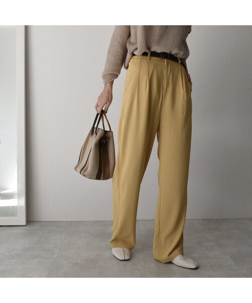 Lavish Gate(ラヴィッシュゲート)の「bottoms-02054 タック セミワイドパンツ マスタードイエロー(その他パンツ・レディース・その他)」の3枚目の写真