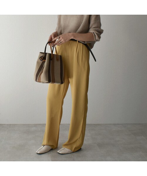 Lavish Gate(ラヴィッシュゲート)の「bottoms-02054 タック セミワイドパンツ マスタードイエロー(その他パンツ・レディース・その他)」の1枚目の写真