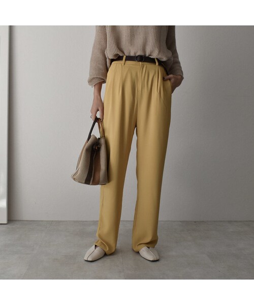Lavish Gate(ラヴィッシュゲート)の「bottoms-02054 タック セミワイドパンツ マスタードイエロー(その他パンツ・レディース・その他)」の2枚目の写真