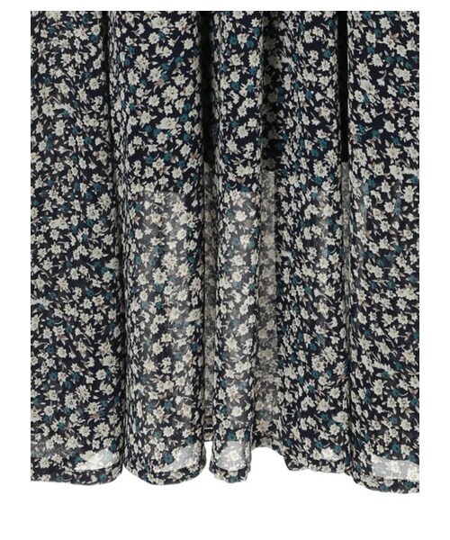 E hyphen world gallery（イーハイフンワールドギャラリー）の「花柄ハイネックワンピース（ワンピース/ドレス・オフホワイト/ブラック/ネイビー・F）」の12枚目の写真