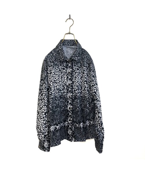 USED(ユーズド)の「Leaf wind monotone rétro shirt-891-2(シャツ/ブラウス・レディース・その他)」の4枚目の写真