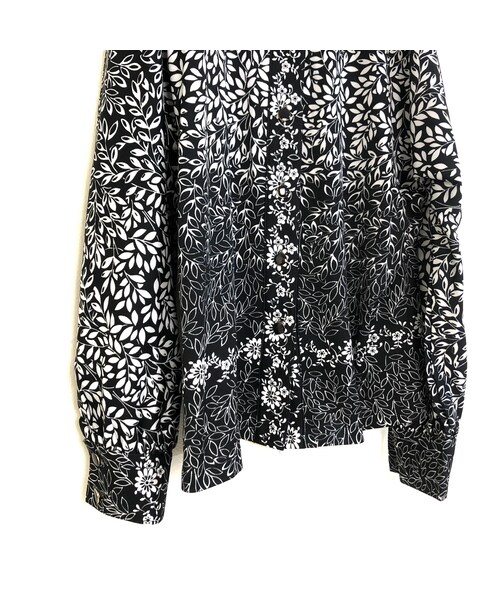 USED(ユーズド)の「Leaf wind monotone rétro shirt-891-2(シャツ/ブラウス・レディース・その他)」の6枚目の写真