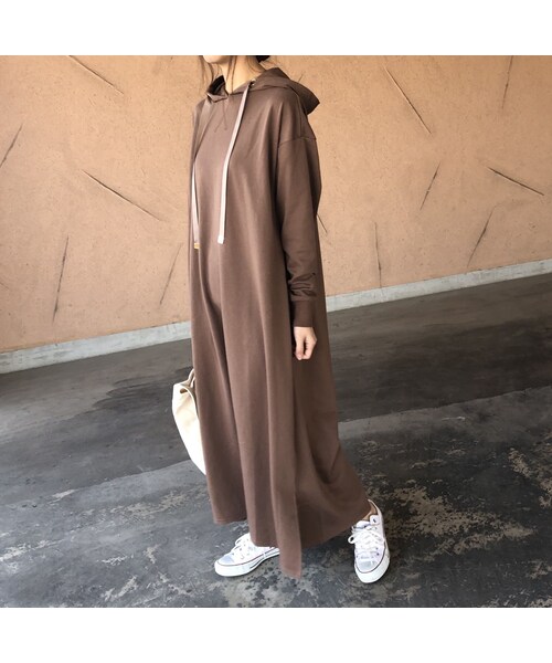 copine（コピン）の「【期間限定価格！】裾スリットフレアデザイン！ゆったりロングパーカーワンピース(3color)（ワンピース・レディース・その他）」の8枚目の写真