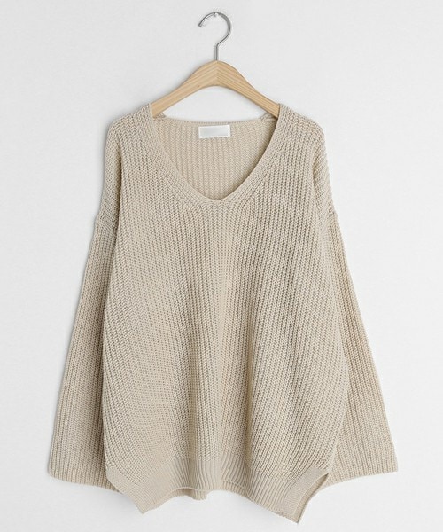 DHOLIC(ディーホリック)の「ルーズフィットVネックニット(ニット/セーター・レディース・ブルー/グリーン/ベージュ/ブラウン・FREE)」の3枚目の写真