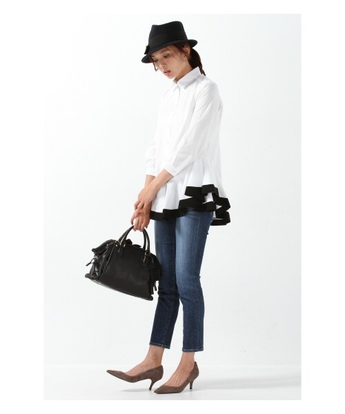 PotioR（ポティオール）の「PotioR LOOP PIPING MIDDLE BOSTON（ボストンバッグ・レディース・ブラック/キャメル・フリー）」の18枚目の写真