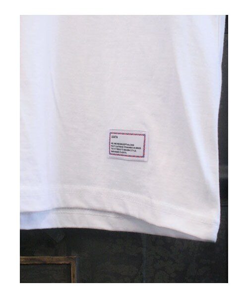 LEATA(リータ)の「LEATA V-NECK SHORT SLEEVE WHITE(その他・メンズ・기타・M/L/XL)」の4枚目の写真