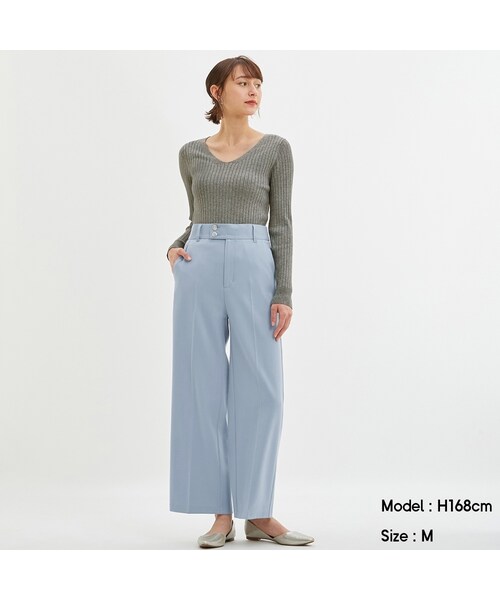 GU(ジーユー)の「センタープレスワイドパンツZ+E(ワイド・レディース・62BLUE・M)」の1枚目の写真