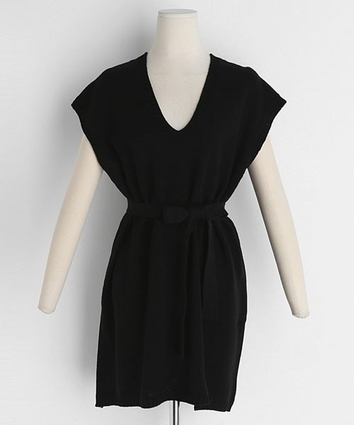 DHOLIC（ディーホリック）の「ストラップ付Vネックベスト（ベスト・レディース・グリーン/ホワイト/ブラック/ベージュ・FREE）」の3枚目の写真